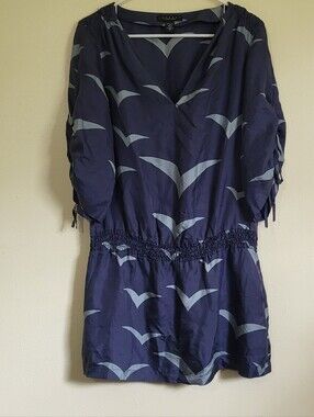 100%silk  Laundry By Shelli Segal Navy Top with Light Gray Bird Print